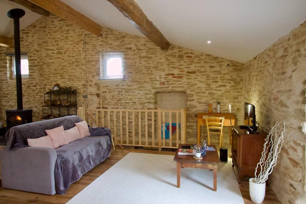 La Grange De Johanni Davaye Bagian luar foto