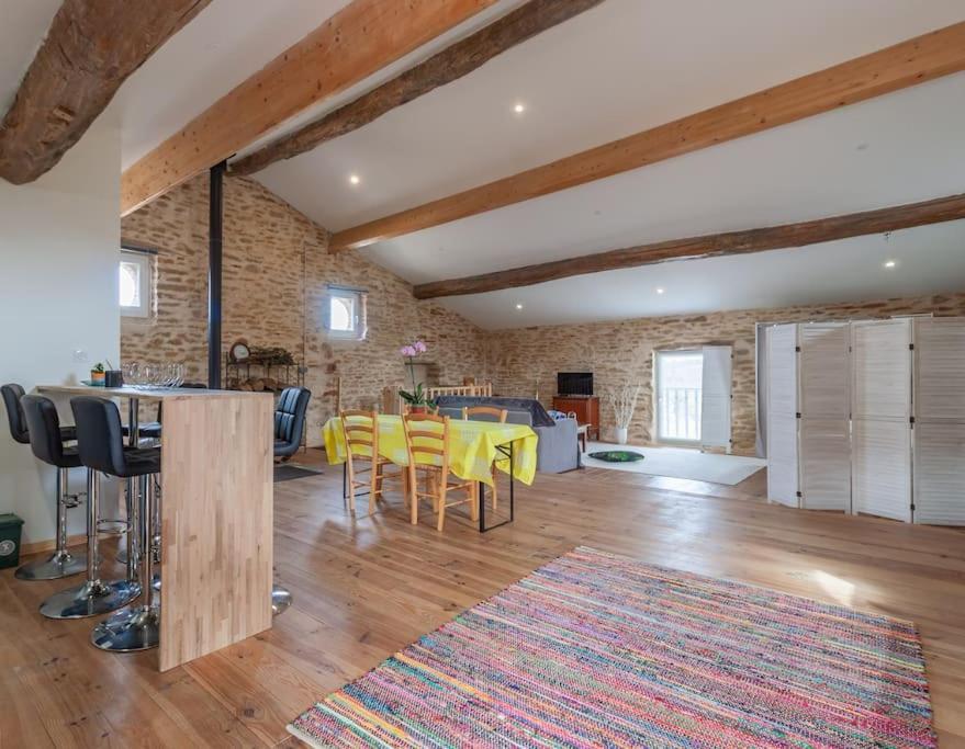La Grange De Johanni Davaye Bagian luar foto